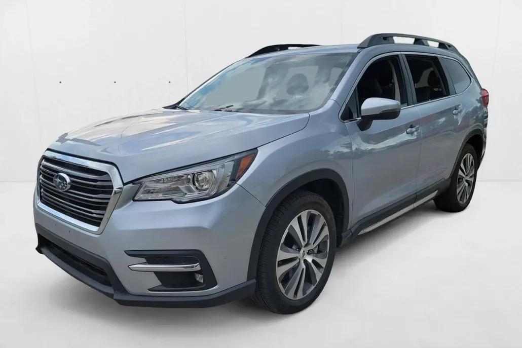 2022 Subaru Ascent Limited photo 1
