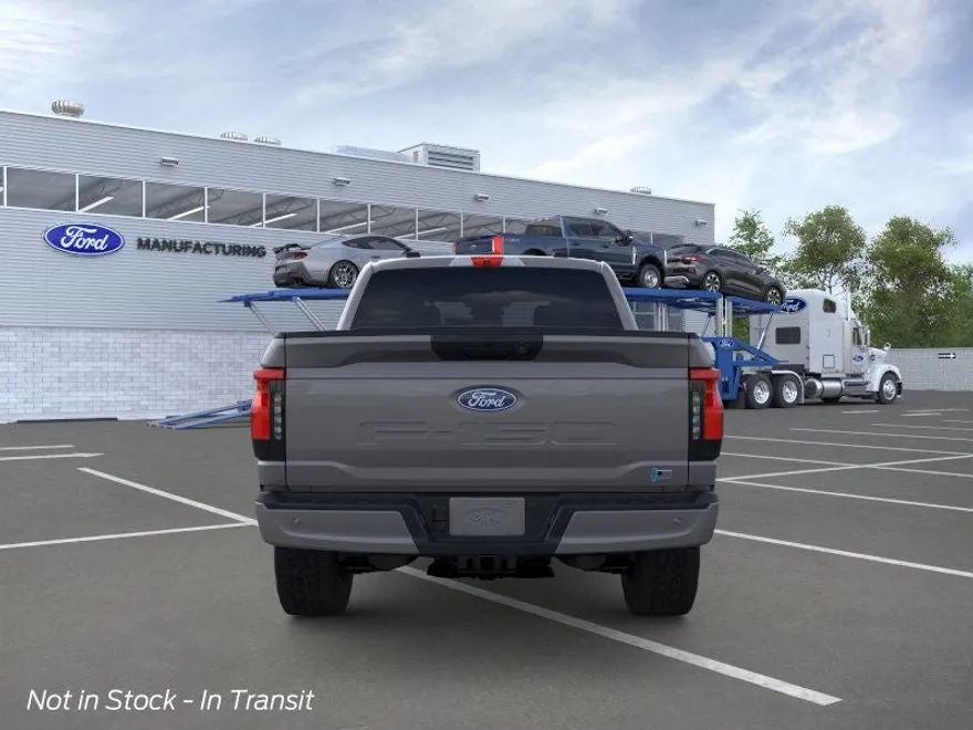 2025 Ford F-150 Lightning XLT photo 1