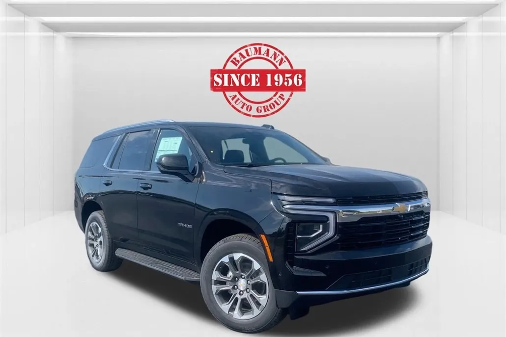 2025 Chevrolet Tahoe LS photo 1