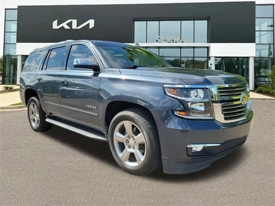 2019 Chevrolet Tahoe Premier photo 1