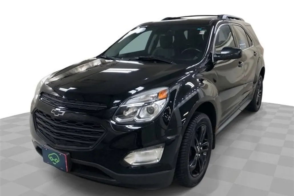 2017 Chevrolet Equinox LT photo 1