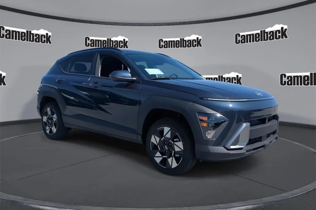 2025 Hyundai Kona SEL photo 1