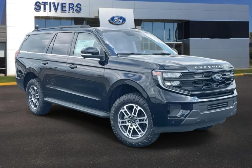 2025 Ford Expedition MAX photo 1