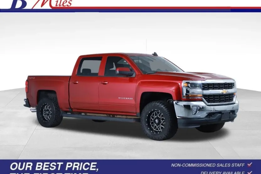 2018 Chevrolet Silverado 1500 LT photo 1