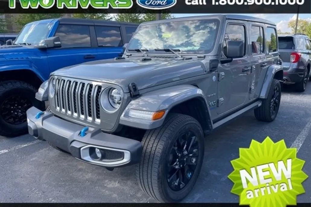 2022 Jeep Wrangler 4xe Unlimited Sahara photo 1