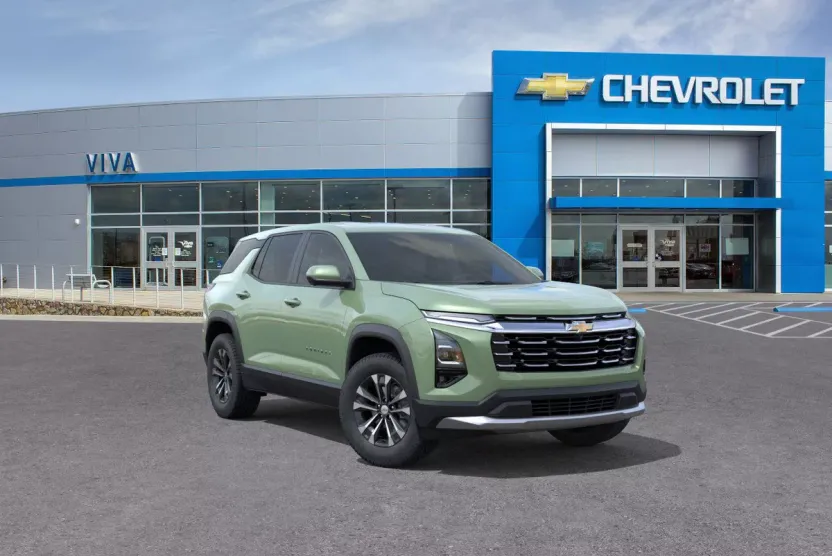 2026 Chevrolet Equinox LT photo 1