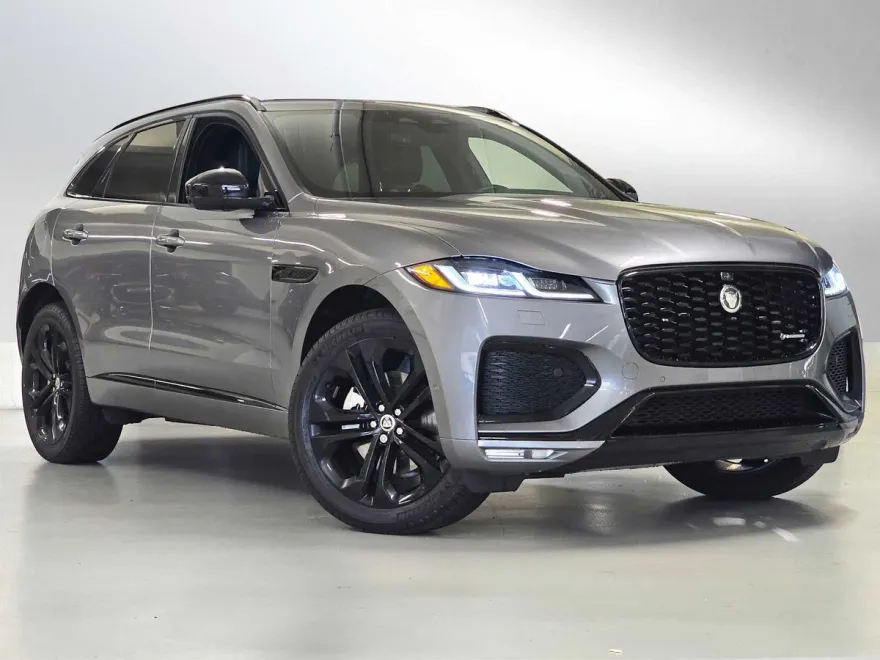 2025 Jaguar F-PACE P250 R-Dynamic S photo 1