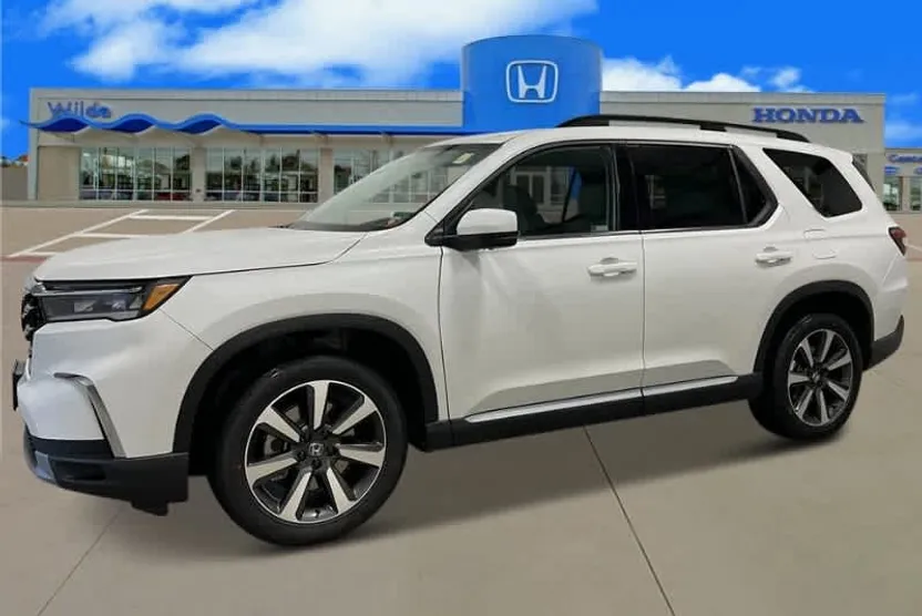 2025 Honda Pilot Elite photo 1