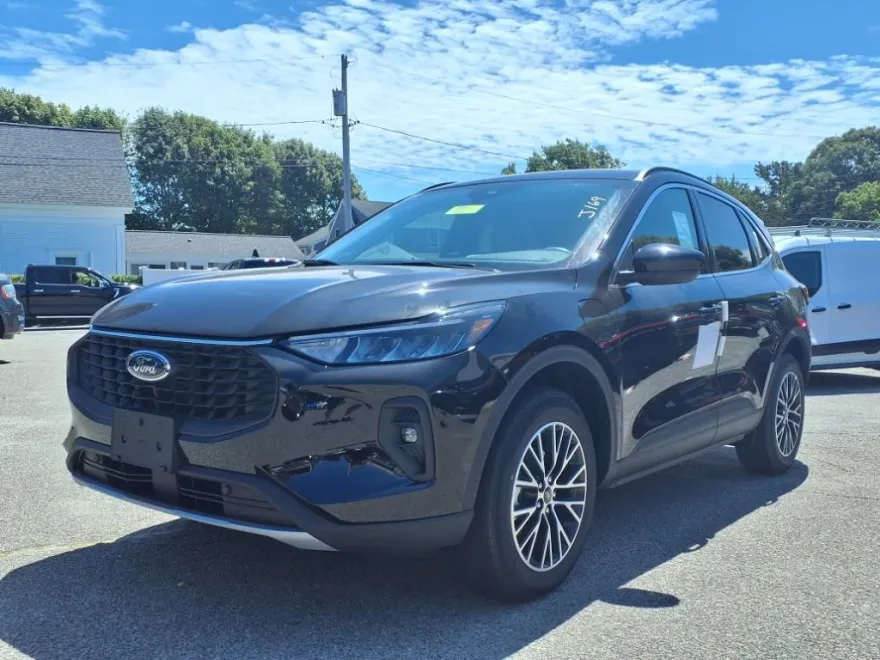 2025 Ford Escape Plug-In Hybrid photo 1