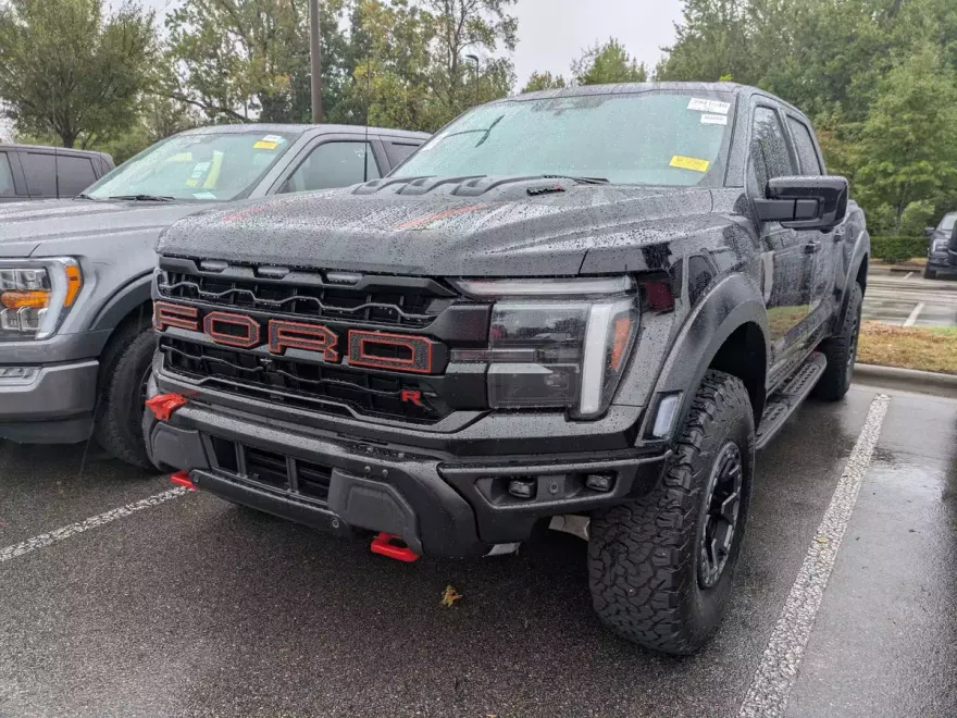 2025 Ford F-150 Raptor photo 1