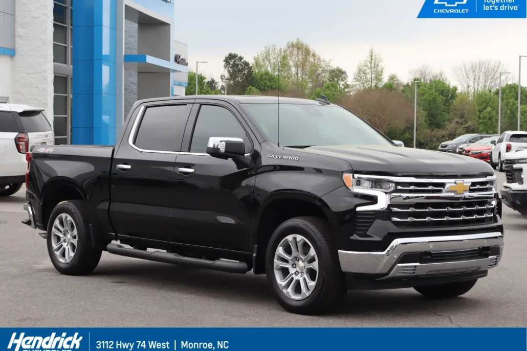 2025 Chevrolet Silverado LTZ photo 1