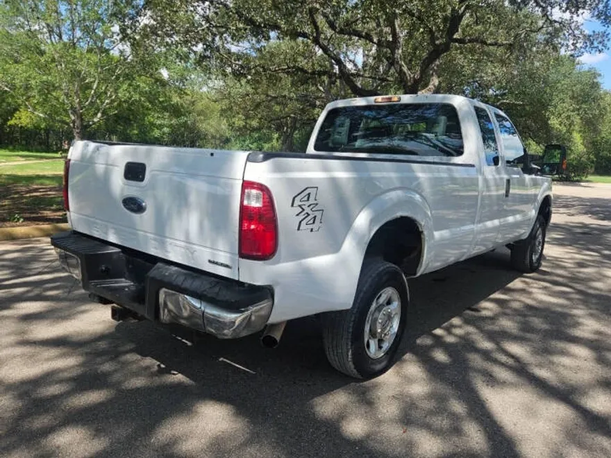 2016 Ford F-250 XL photo 1