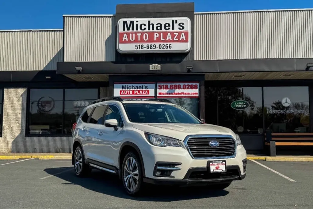 2021 Subaru Ascent Limited photo 1