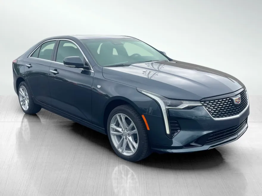 2025 Cadillac CT4 Luxury photo 1