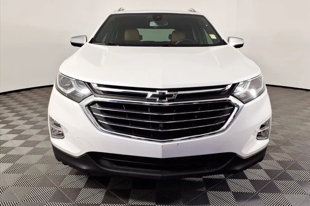 2020 Chevrolet Equinox Premier photo 1