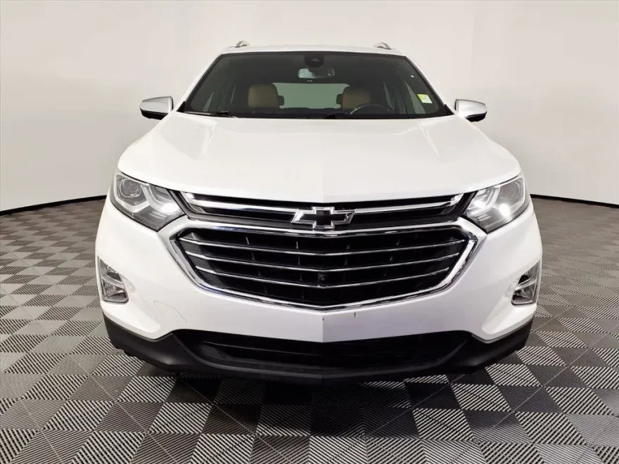 2020 Chevrolet Equinox Premier photo 1