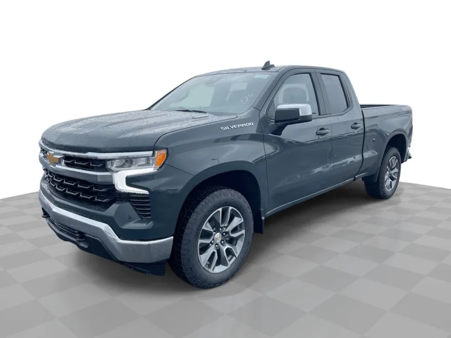 2026 Chevrolet Silverado 1500 LT photo 1