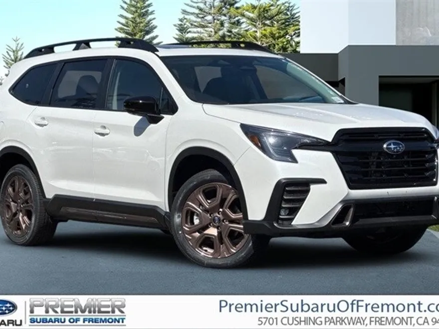 2025 Subaru Ascent Limited photo 1