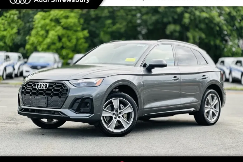 2025 Audi Q5 45 S line Premium photo 1