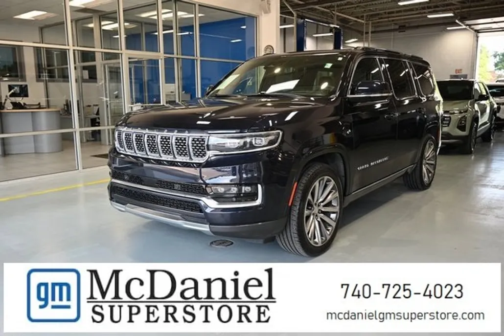 2022 Jeep Grand Wagoneer II photo 1