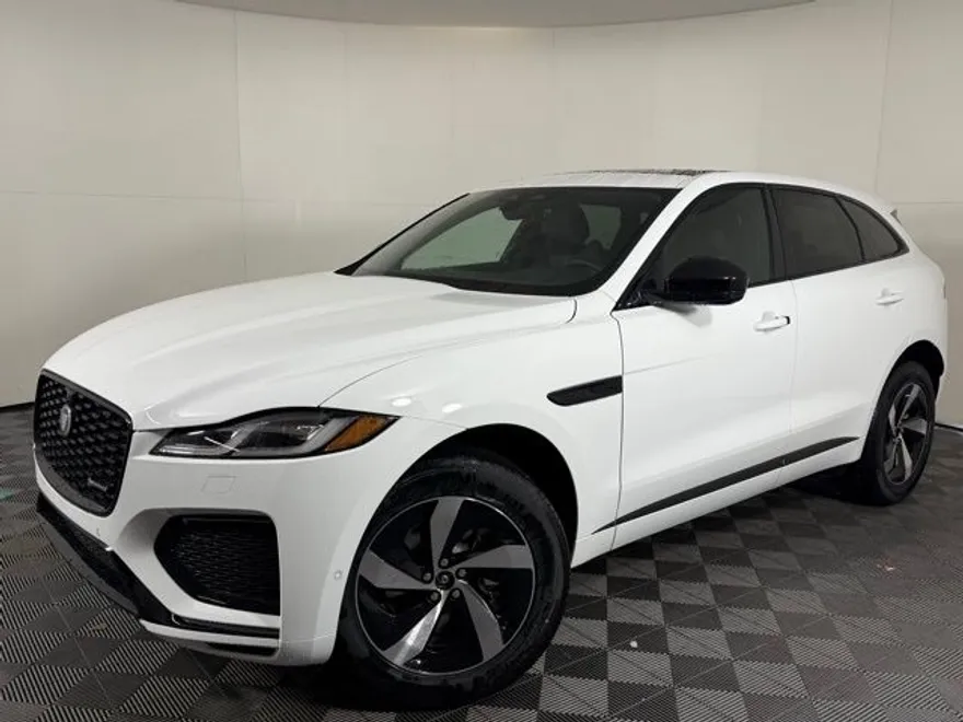 2025 Jaguar F-PACE P250 photo 1