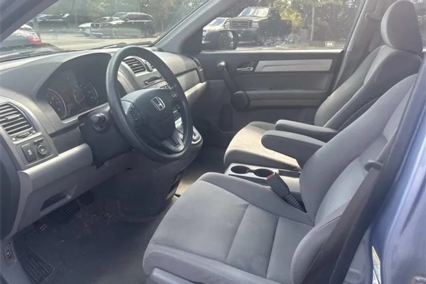 2011 Honda CR-V SE photo 1