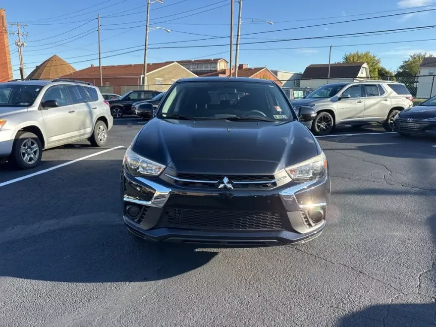 2019 Mitsubishi Outlander Sport ES photo 1