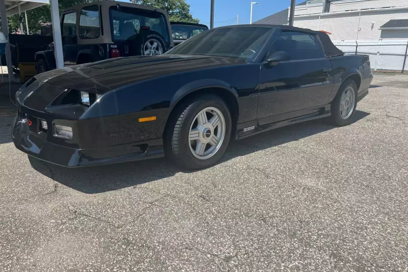 1991 Chevrolet Camaro Z28 photo 1