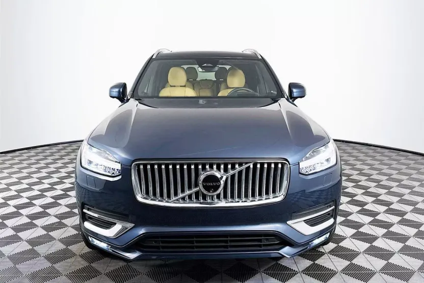 2024 Volvo XC90 Ultimate photo 1