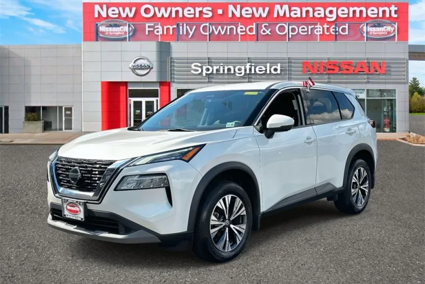 2021 Nissan Rogue SV photo 1