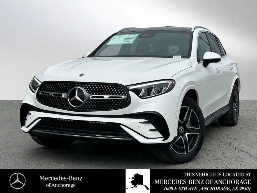 2025 Mercedes Benz GLC 300 4MATIC photo 1