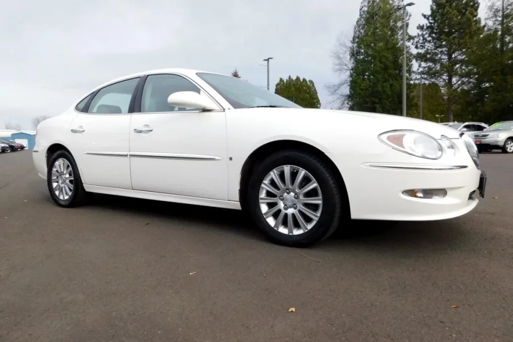 2008 Buick LaCrosse CXS photo 1