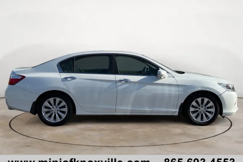 2015 Honda Accord EX-L photo 1