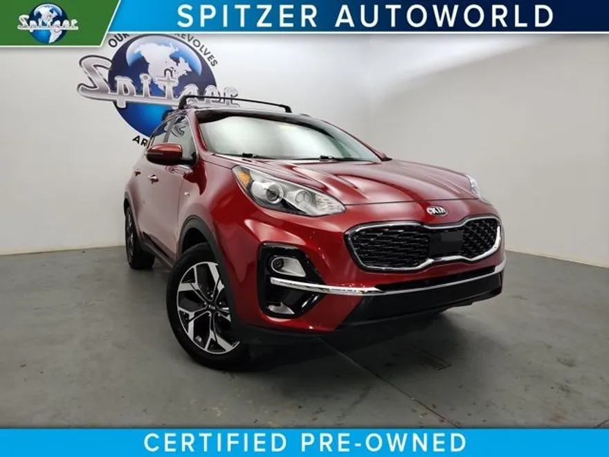 2022 Kia Sportage EX photo 1