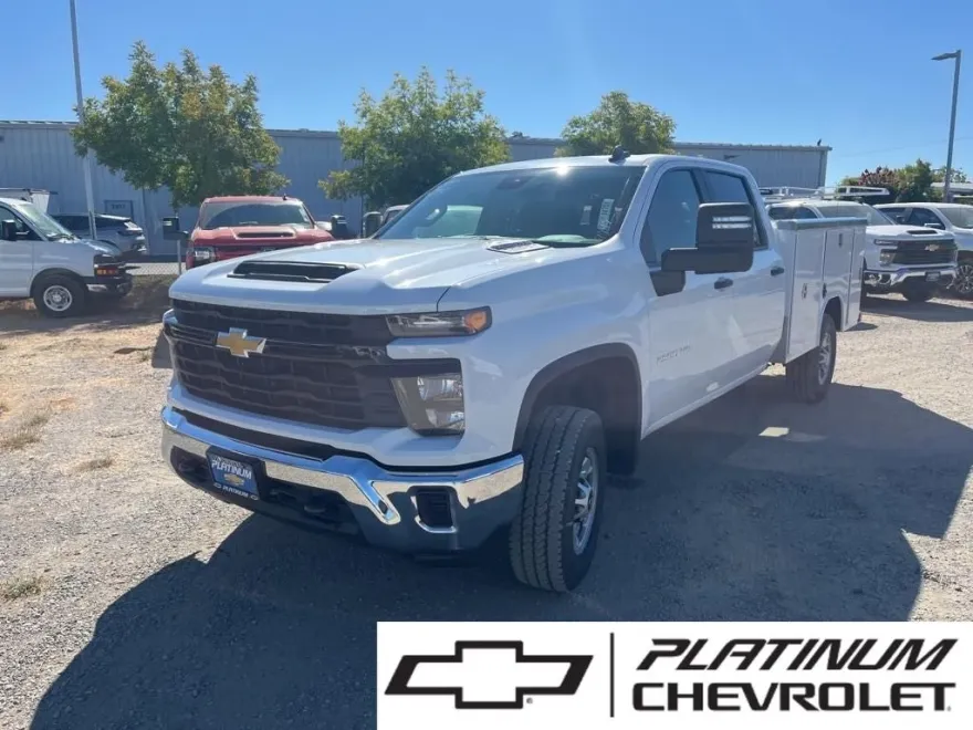 2024 Chevrolet Silverado 2500HD photo 1