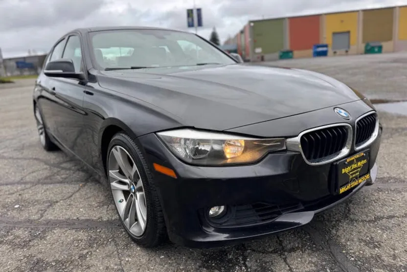 2012 Bmw 328i 3-series photo 1