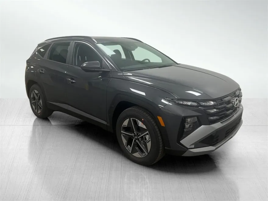 2025 Hyundai Tucson SEL photo 1