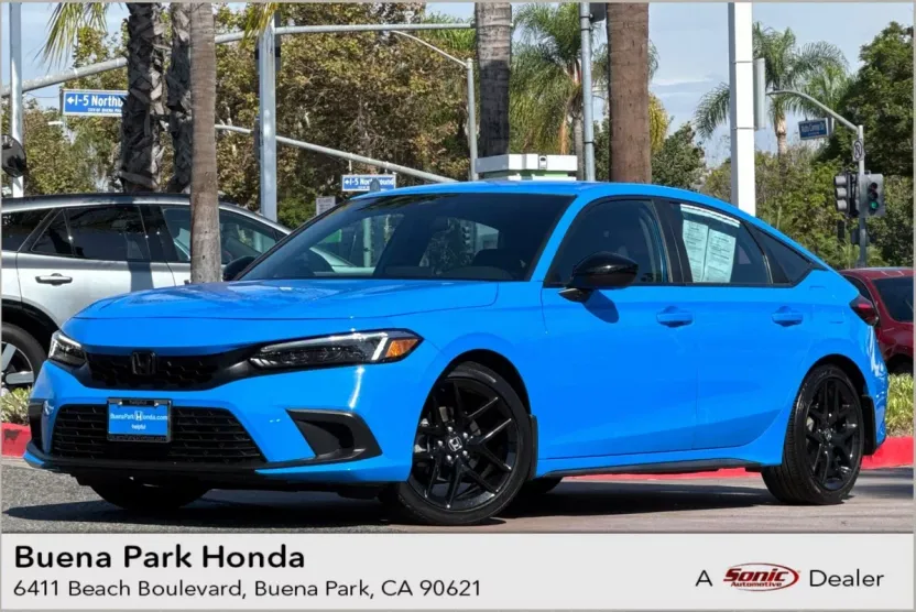 2023 Honda Civic Sport Hatchback photo 1