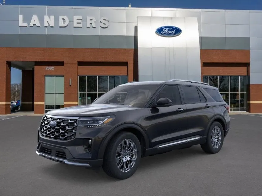 2025 Ford Explorer Platinum photo 1