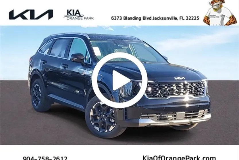 2025 Kia Sorento S photo 1
