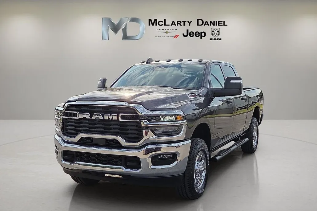 2026 Ram 2500 Tradesman photo 1