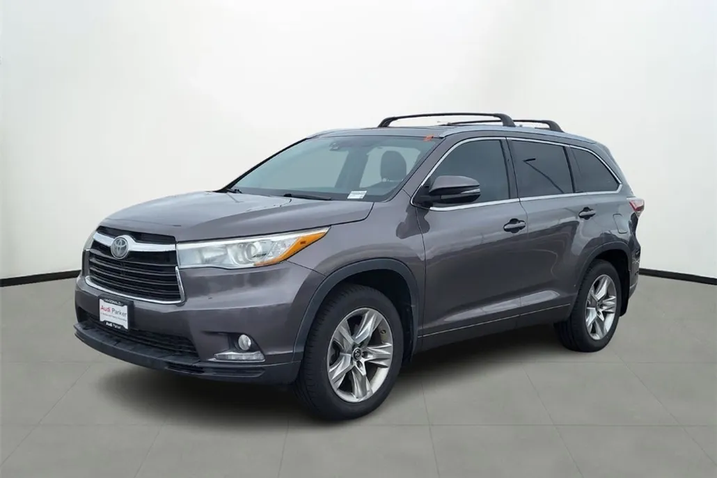 2016 Toyota Highlander Limited photo 1