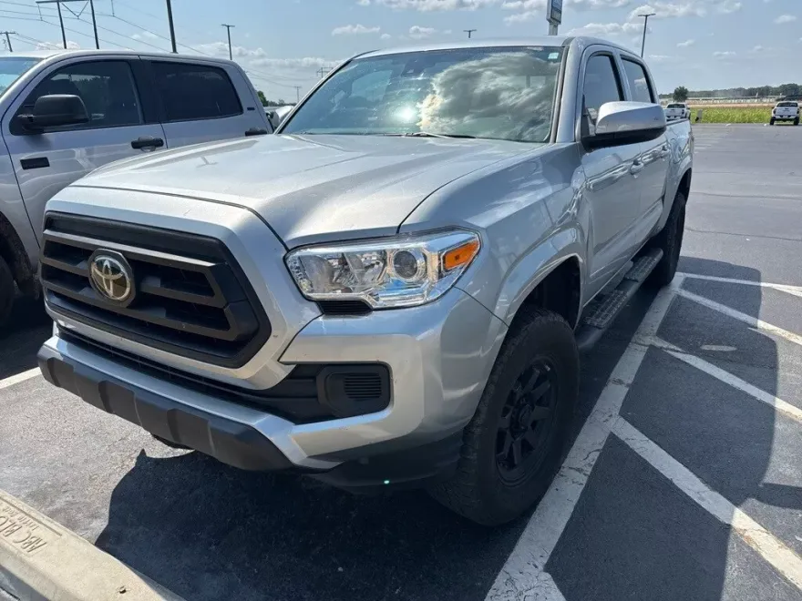 2023 Toyota Tacoma SR photo 1