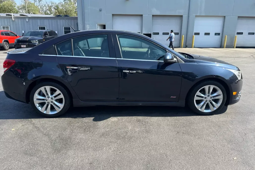 2014 Chevrolet Cruze LTZ photo 1