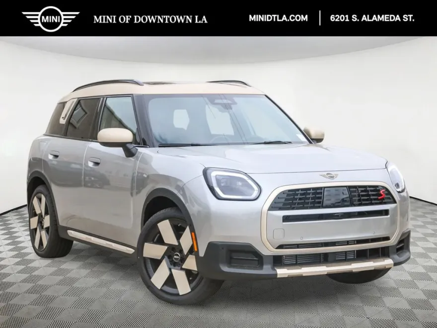 2026 Mini Countryman S ALL4 photo 1