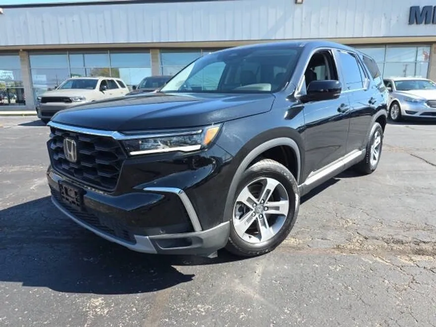 2024 Honda Pilot EX-L photo 1