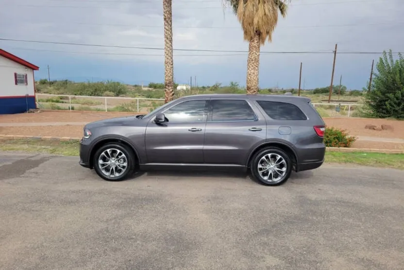2019 Dodge Durango GT Plus photo 1