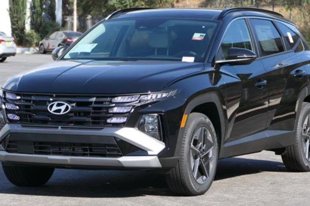 2025 Hyundai Tucson Hybrid SEL Convenience photo 1