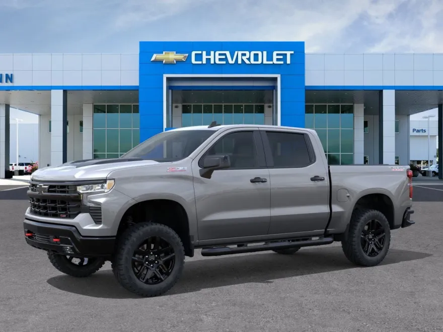 2026 Chevrolet Silverado LT Trail Boss 1500 photo 1