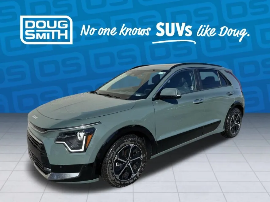 2023 Kia Niro SX photo 1